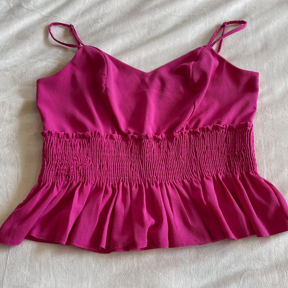 Romeo & Juliet form fitting cami - NWOT - Large